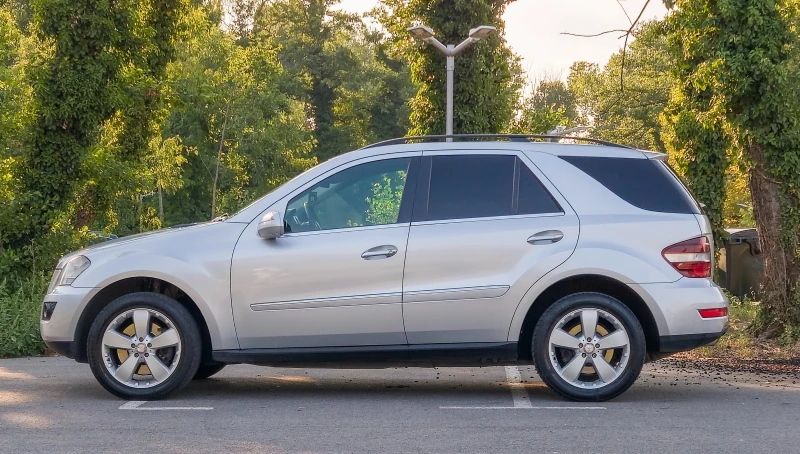 Mercedes-Benz ML 420 FACELIFT, снимка 2 - Автомобили и джипове - 47538902