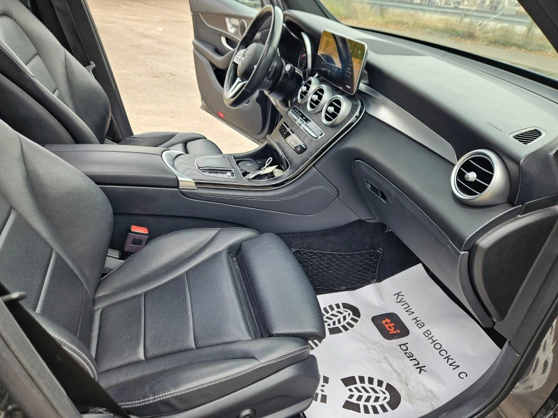 Mercedes-Benz GLC 300 AMG ПАКЕТ/ЛИЗИНГ, снимка 11 - Автомобили и джипове - 52091197