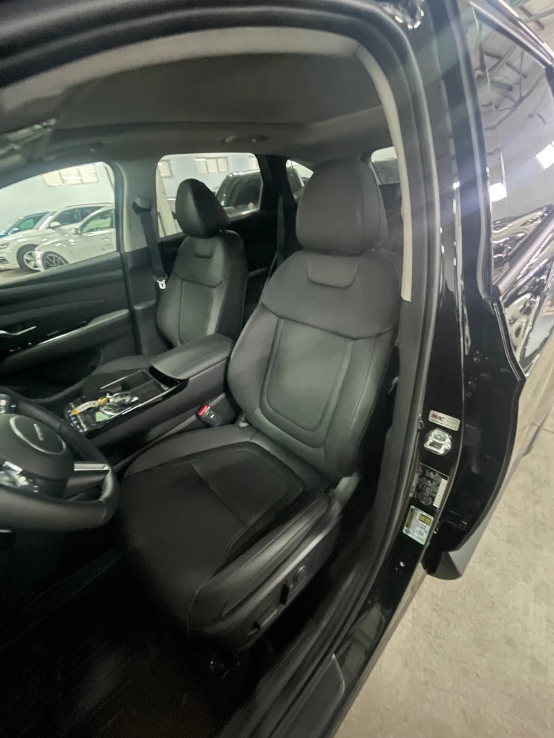 Hyundai Tucson GDI/Панорама/камера/подгрев/Digital/Кожа/НОВА!!!, снимка 12 - Автомобили и джипове - 52504861