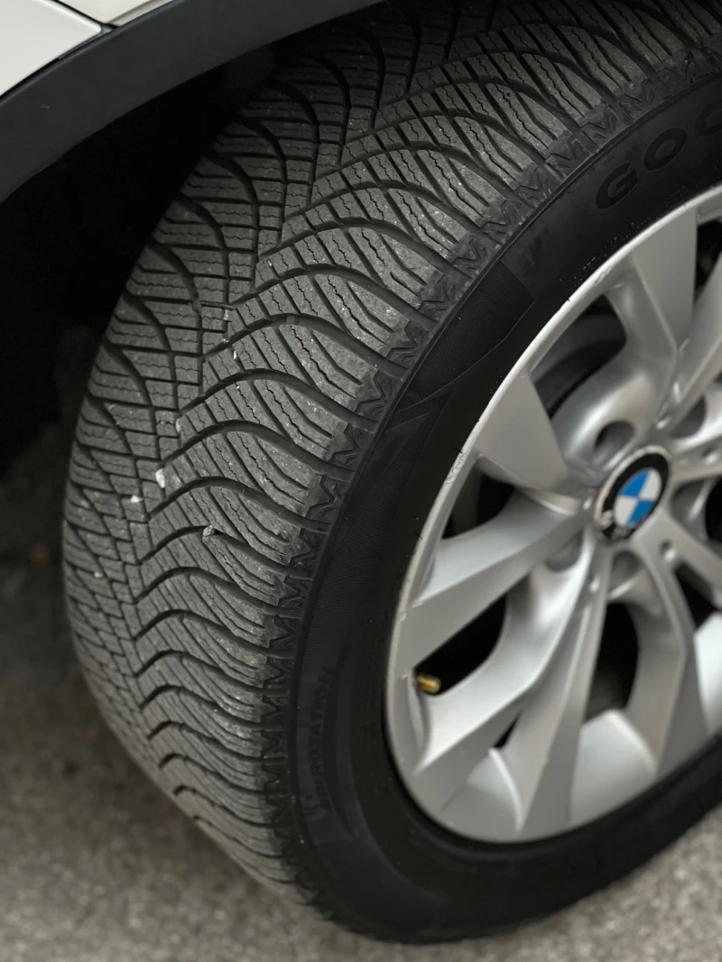 BMW X1 23d xDrive 204 к.с. Автоматик Bi-Xenon Android Nav, снимка 14 - Автомобили и джипове - 52579422