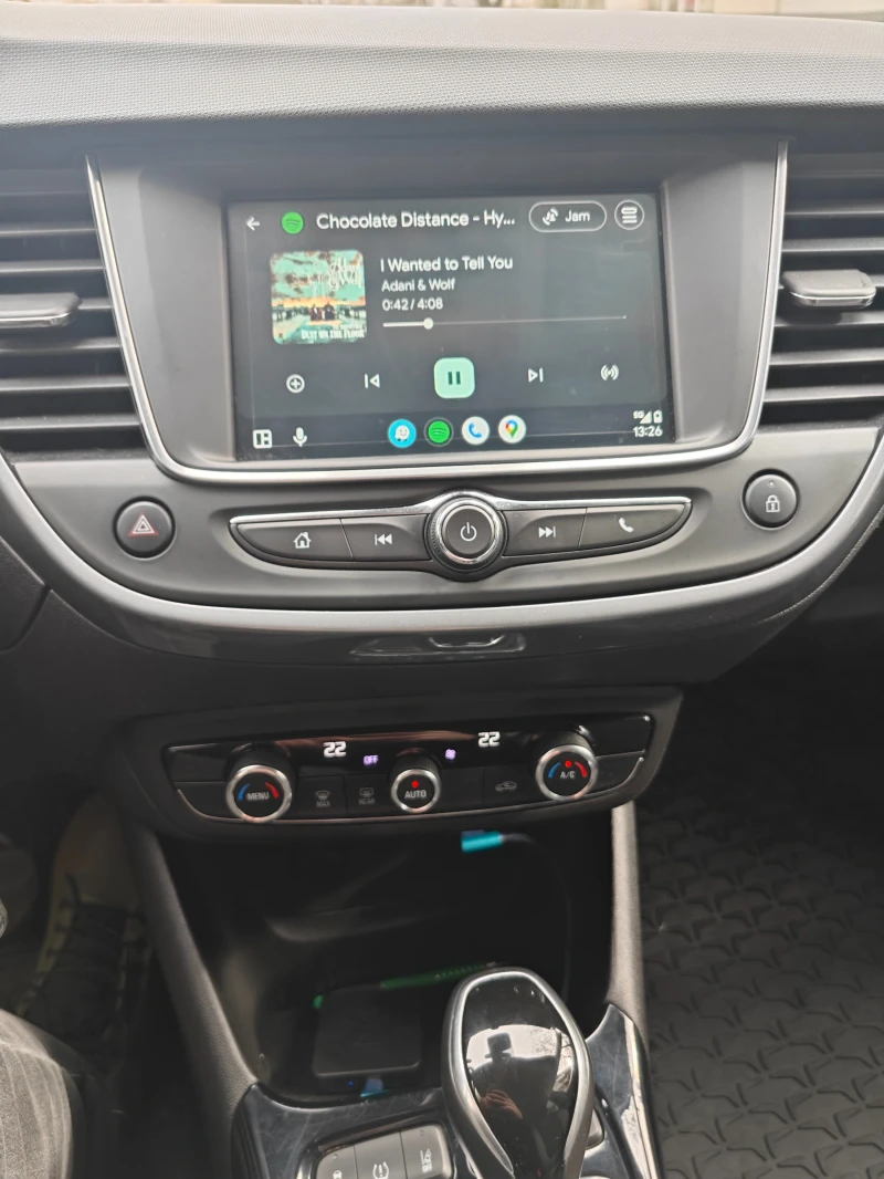 Opel Crossland X 1.2L 130HP, снимка 13 - Автомобили и джипове - 53395879