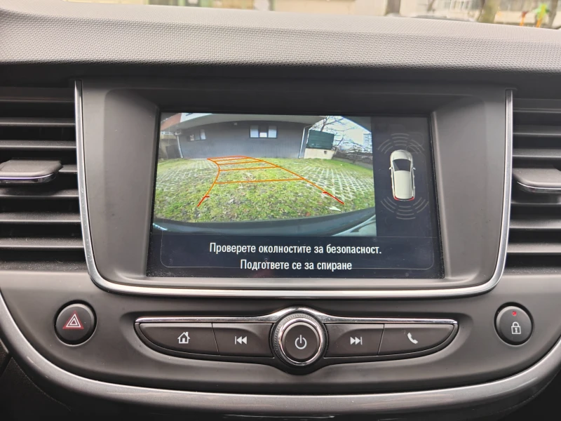 Opel Crossland X 1.2L 130HP, снимка 14 - Автомобили и джипове - 53395879