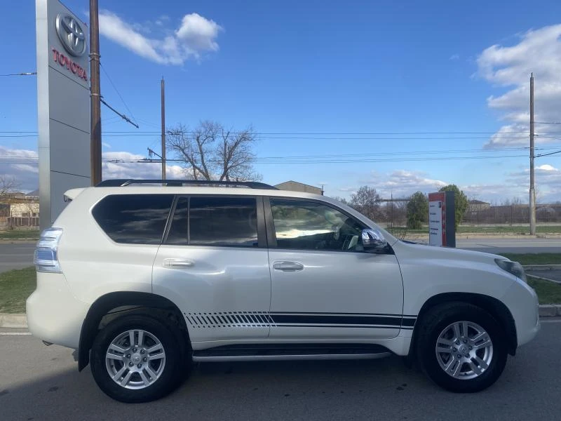 Toyota Land cruiser 3.0D 150 LUXURY - изображение 3