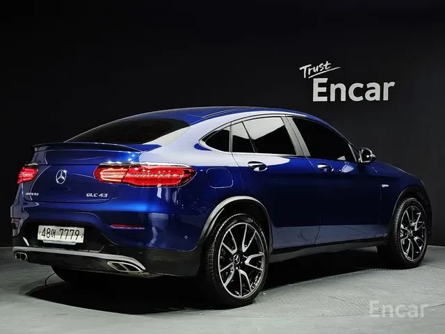 Mercedes-Benz GLC 43 AMG * AMG Line * HeadUp * * AвтоКредит* (ЦЕНА ДО БГ) - изображение 2