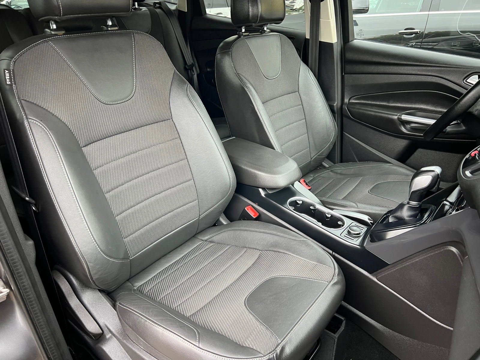 Ford Kuga 2.0TDCI TITANIUM KEY LESS GO CAMERA 4x4 AVTOMATIK | Mobile.bg   11