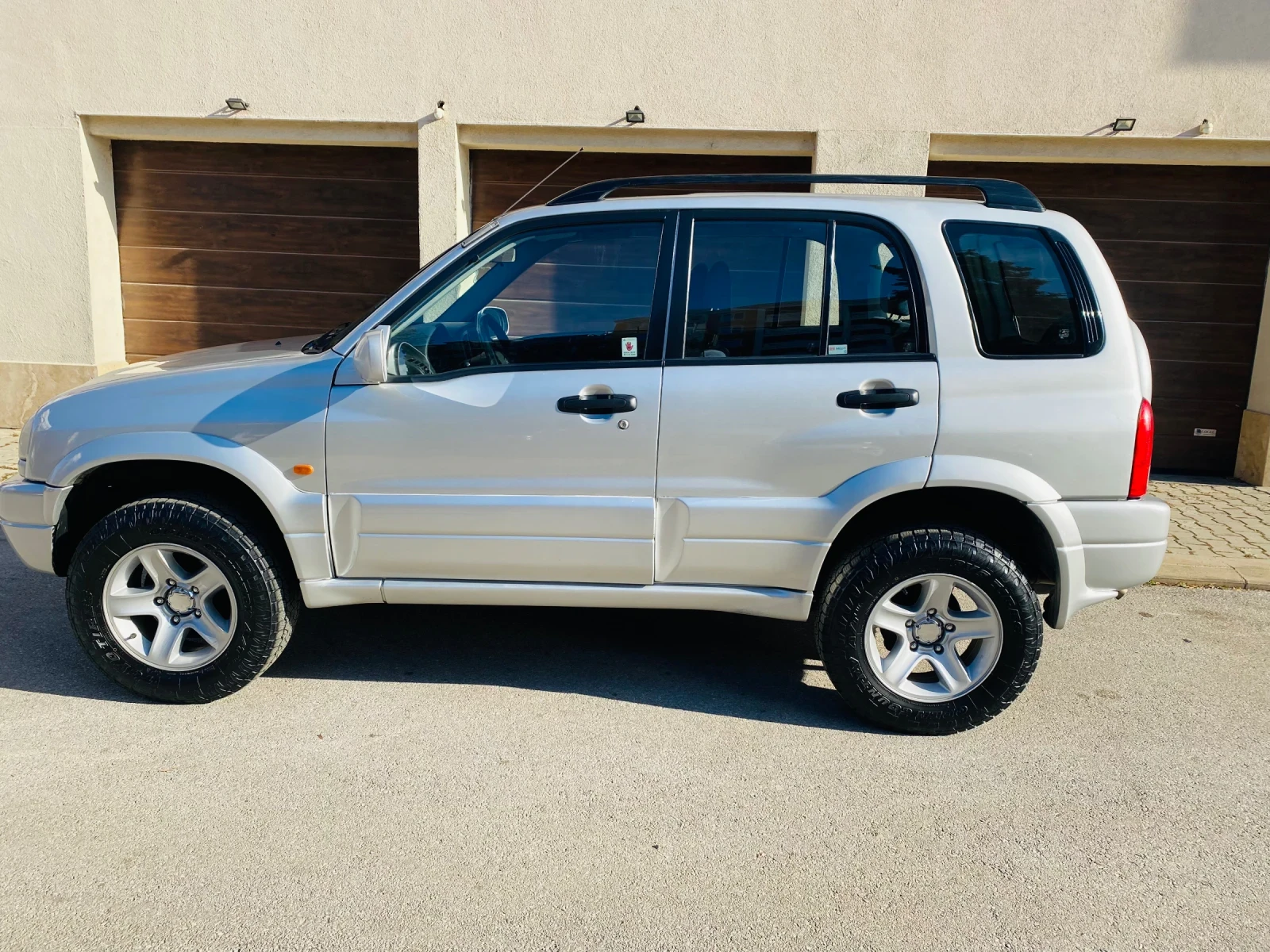 Suzuki Grand vitara 2.0i 128hp LPG - изображение 6