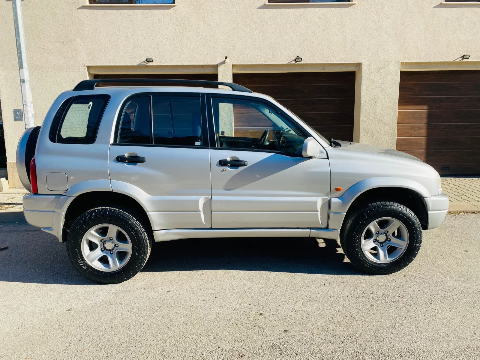 Suzuki Grand vitara 2.0i 128hp LPG - изображение 5