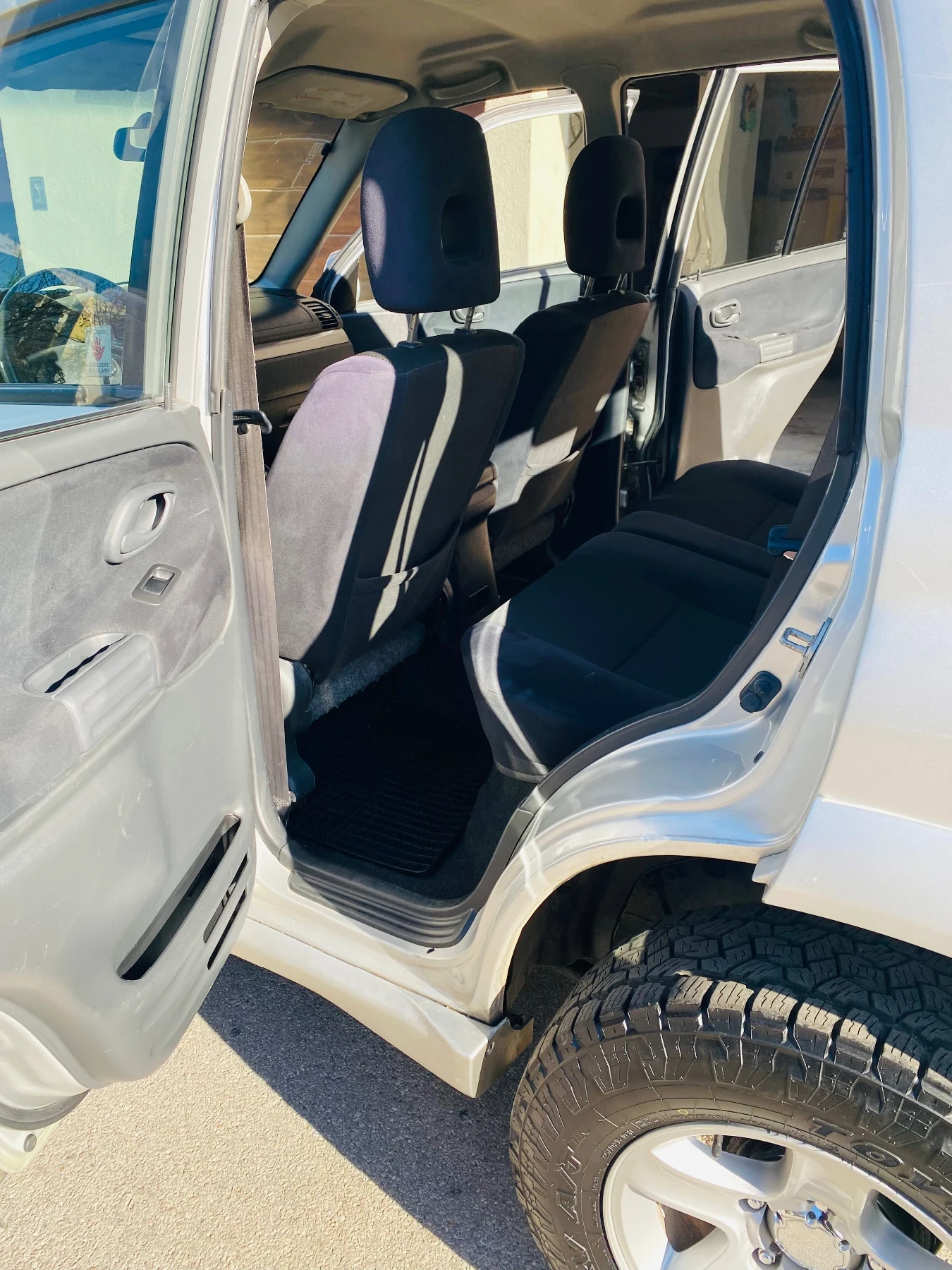 Suzuki Grand vitara 2.0i 128hp LPG - изображение 9