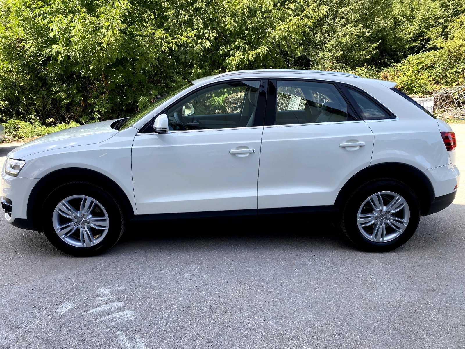 Audi Q3 2.0TDi Business Plus---Уникат - изображение 2