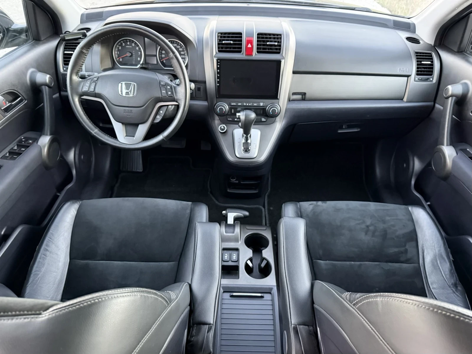 Honda Cr-v 2.0i-VTEC / 4X4 / FACELIFT / AVTOMAT / KOJA / NAVI - изображение 8