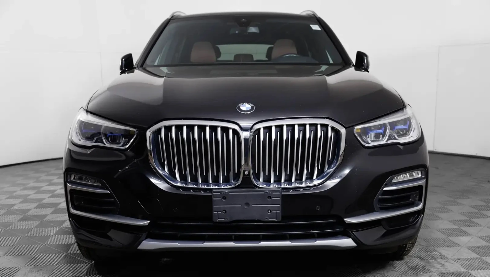 BMW X5 xDRIVE40i  - изображение 2