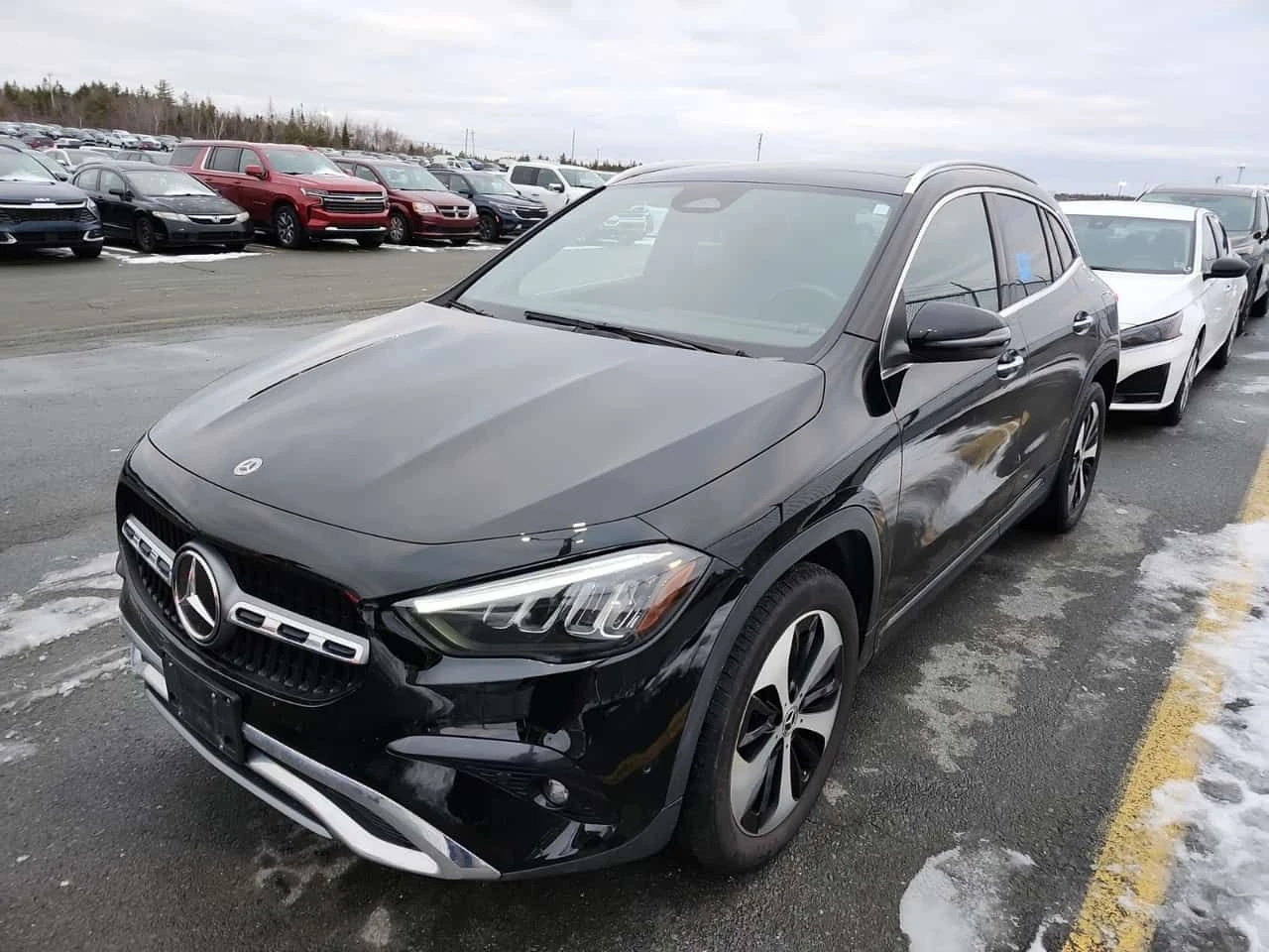 Mercedes-Benz GLA 250 | 4MATIC | PANO | MEMORY | CARFAX | 