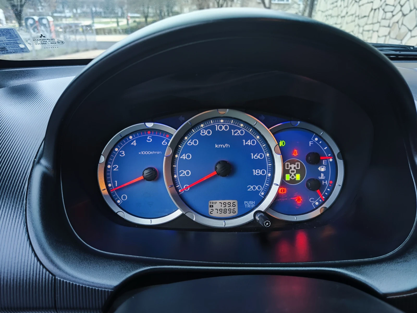 Mitsubishi L200, снимка 10 - Автомобили и джипове - 54496578