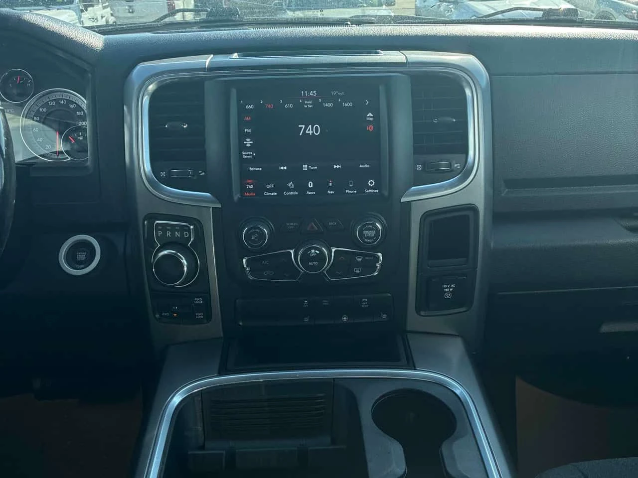 Dodge RAM 1500 * Warlock * АВТОКРЕДИТ БЕЗ ПЪРВОНАЧАЛНА ВНОСКА* , снимка 9 - Автомобили и джипове - 54701425