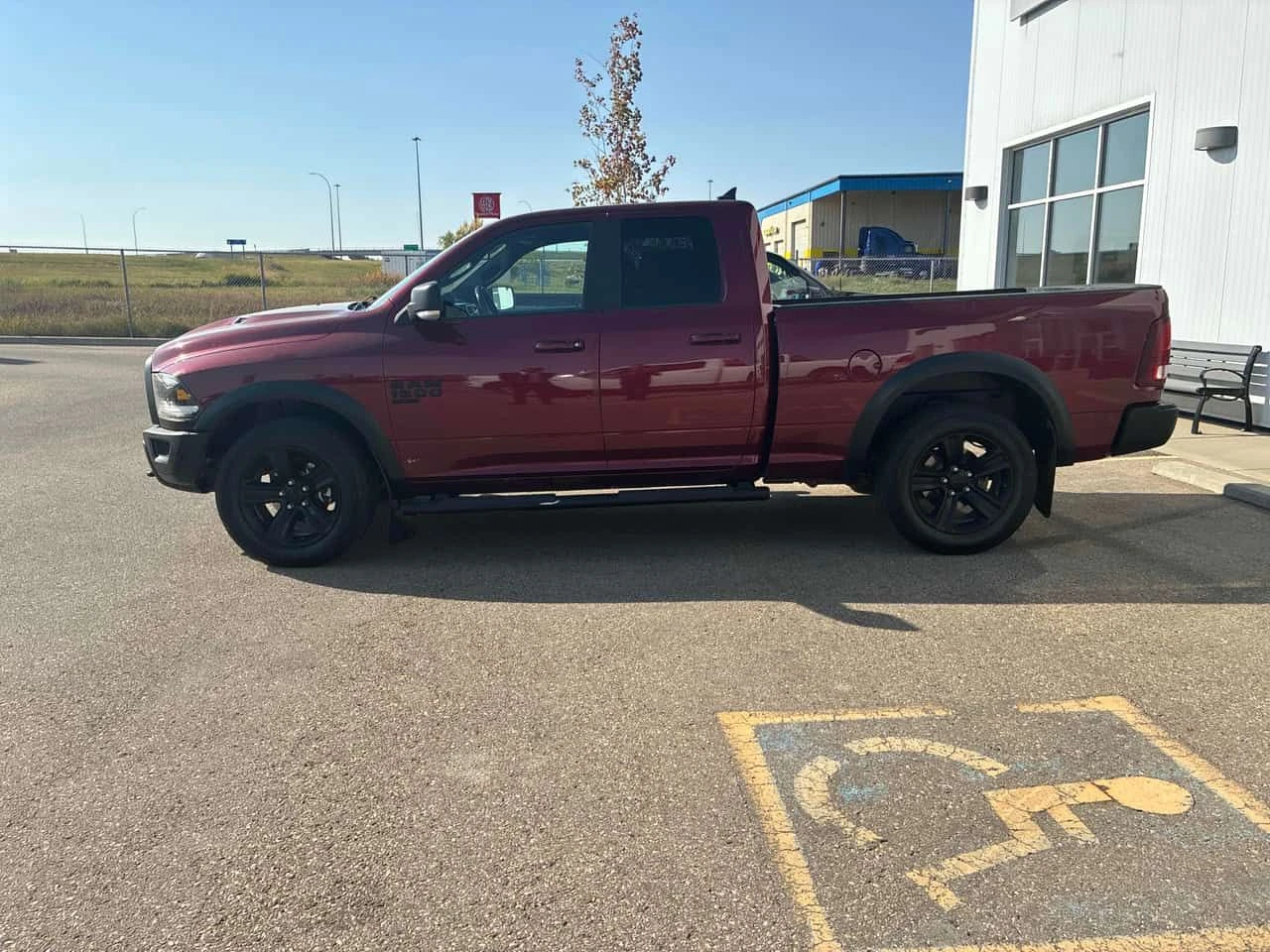 Dodge RAM 1500 * Warlock * АВТОКРЕДИТ БЕЗ ПЪРВОНАЧАЛНА ВНОСКА* , снимка 2 - Автомобили и джипове - 54701425