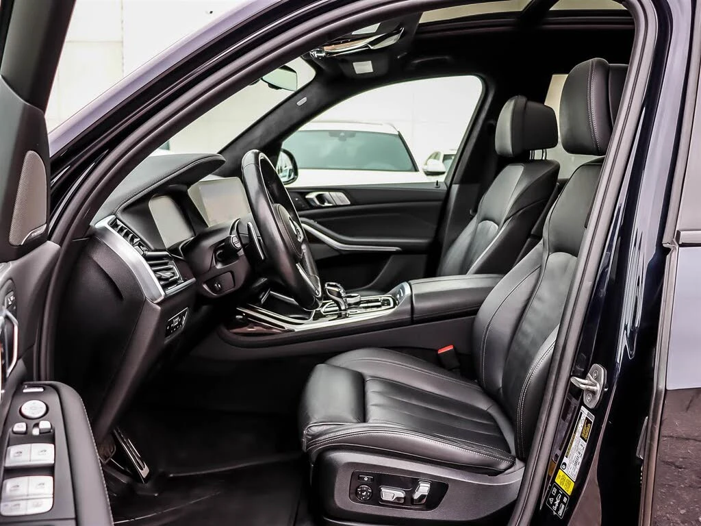 BMW X7 40i* M-SPORT* HEAD-UP* HARMAN* ПАНО* 360 КАМЕРИ, снимка 5 - Автомобили и джипове - 54713915