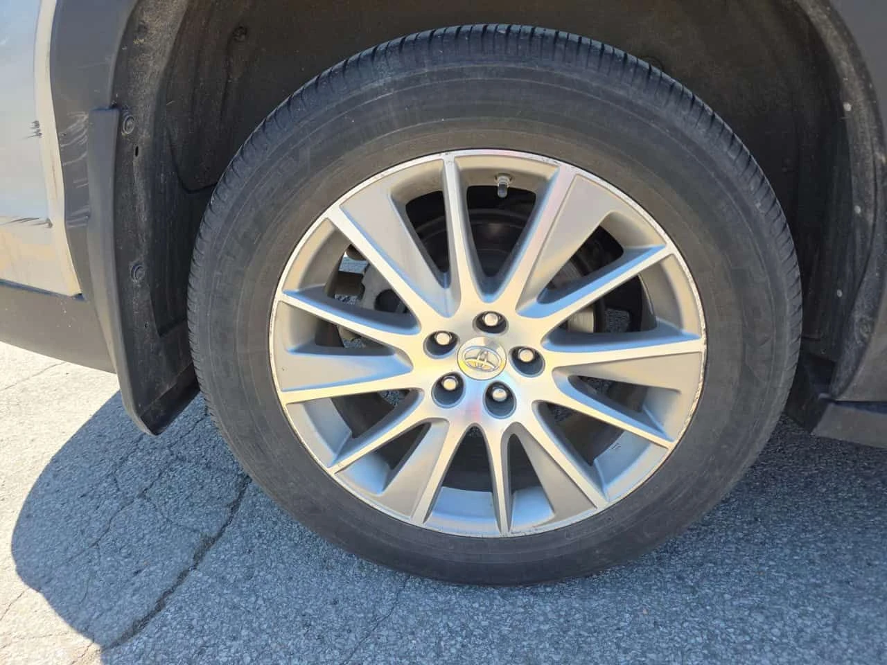 Toyota Highlander * XLE * CARFAX * БЕЗ ПЪРВОНАЧАЛНА ВНОСКА, снимка 7 - Автомобили и джипове - 55193965