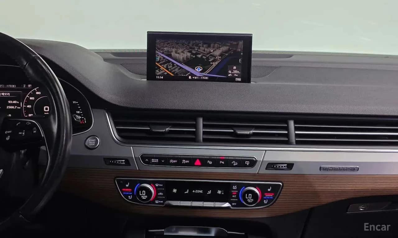 Audi Q7 | DISTRONIC | HUD | BOSE | ПАНОРАМА | , снимка 12 - Автомобили и джипове - 55622406