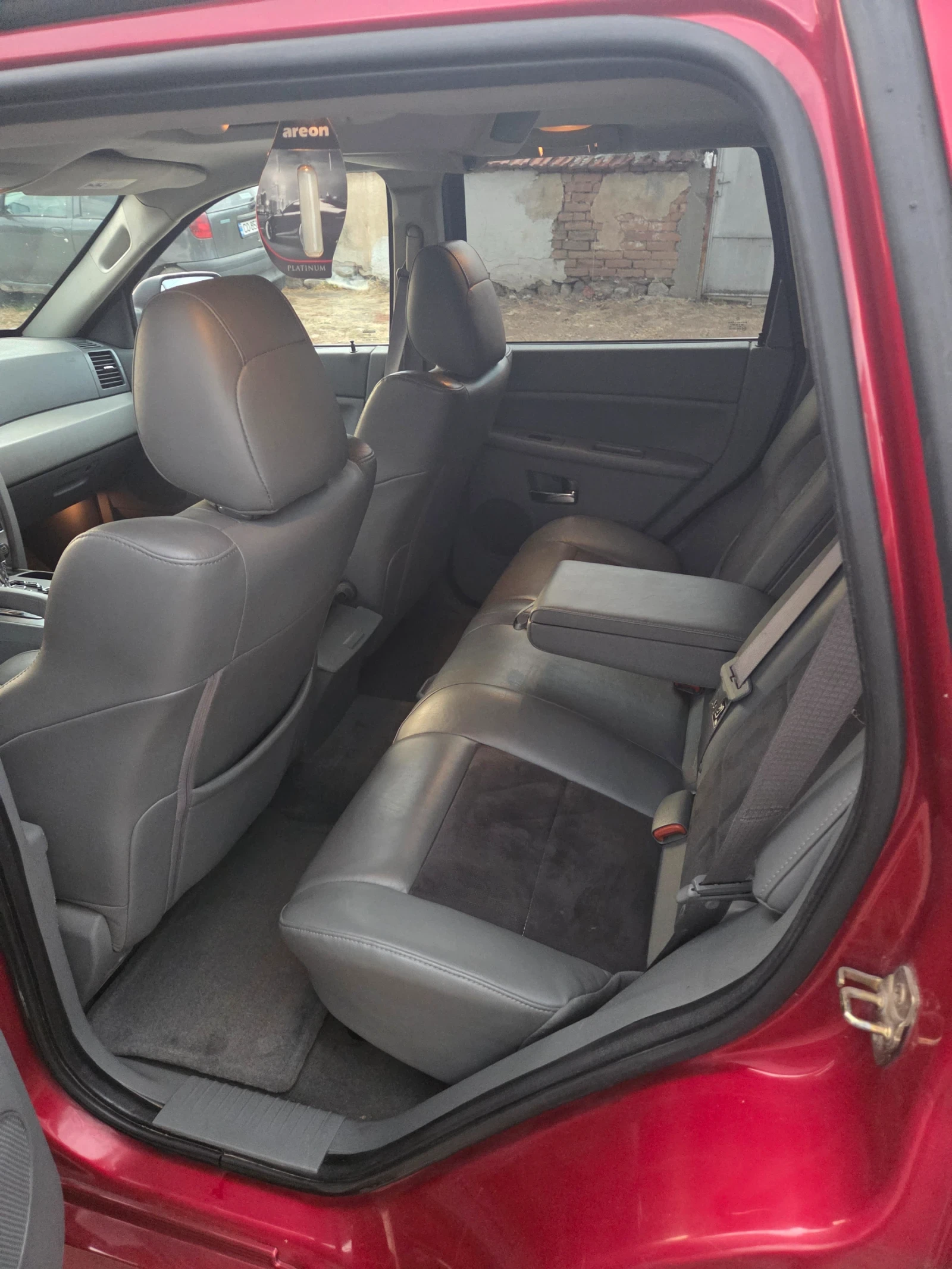 Jeep Grand cherokee SRT, снимка 7 - Автомобили и джипове - 55711074