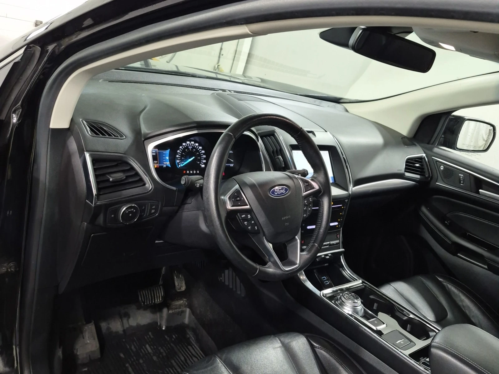 Ford Edge TITANIUM| ПАМЕТ| KEYLESS| NAVI| 2 КЛЮЧА| , снимка 10 - Автомобили и джипове - 55812236