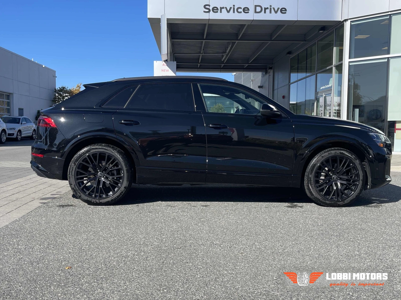 Audi Q8, снимка 3 - Автомобили и джипове - 56113840