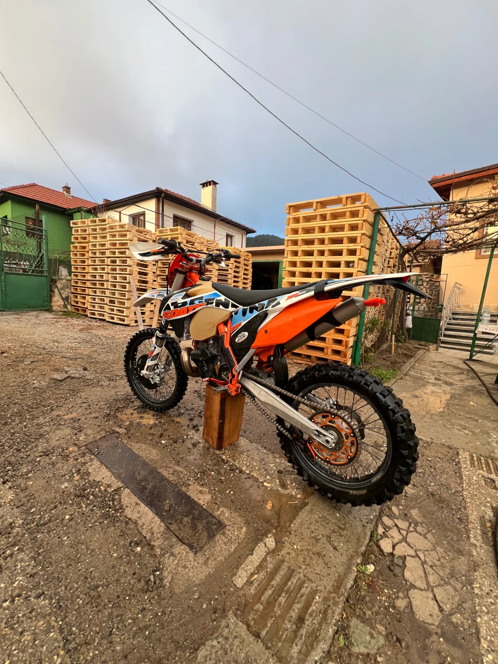 Ktm EXC 300 six days - изображение 6