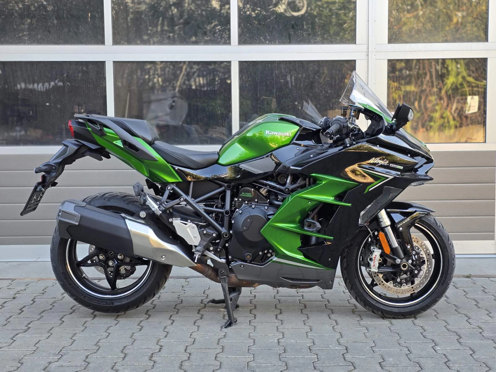 Kawasaki Ninja H2 SX SE 2025, снимка 4 - Мотоциклети и мототехника - 56159807