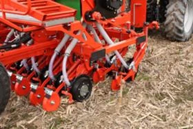 Сеялка Gaspardo Сеялка за директна сеитба Diretta Corsa 300   19R, снимка 4