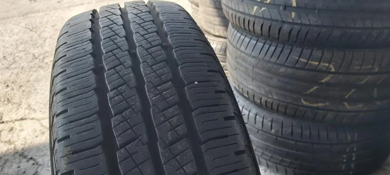 Гуми Летни 255/45R18, снимка 2 - Гуми и джанти - 29877208