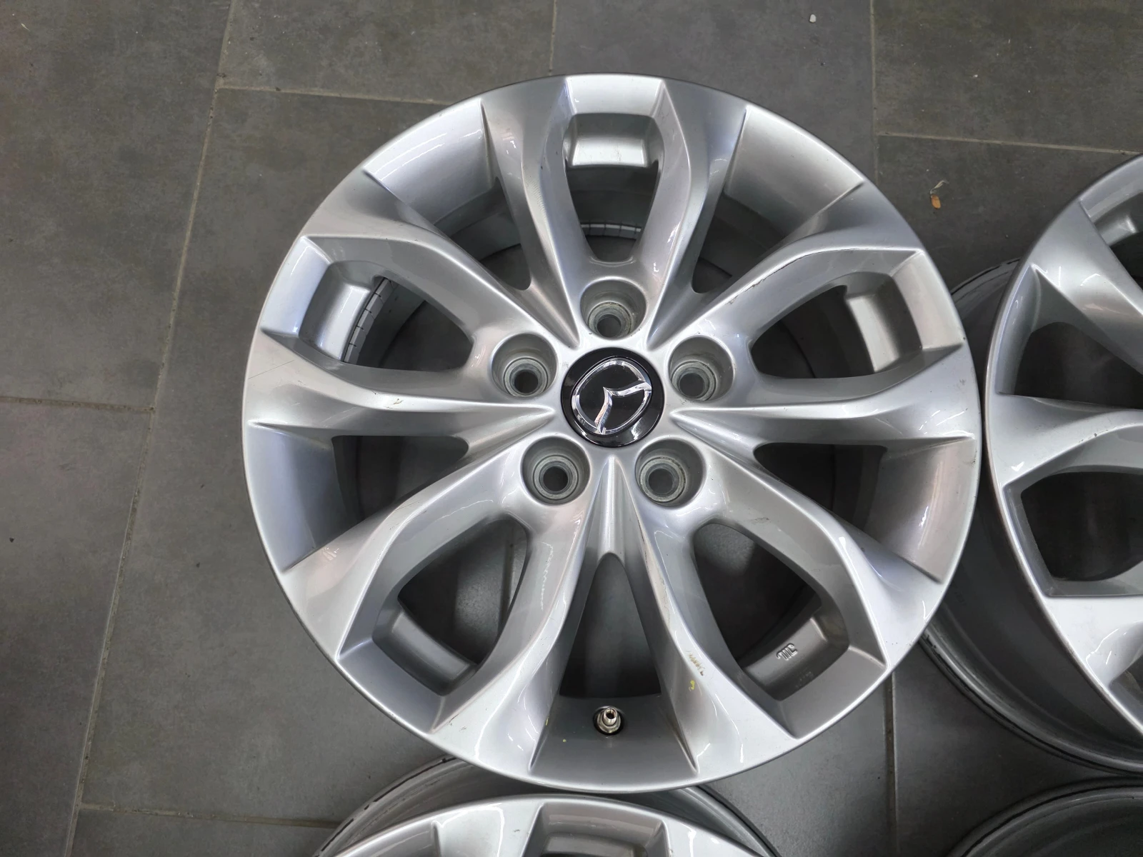   Mazda 3 | Mobile.bg   5