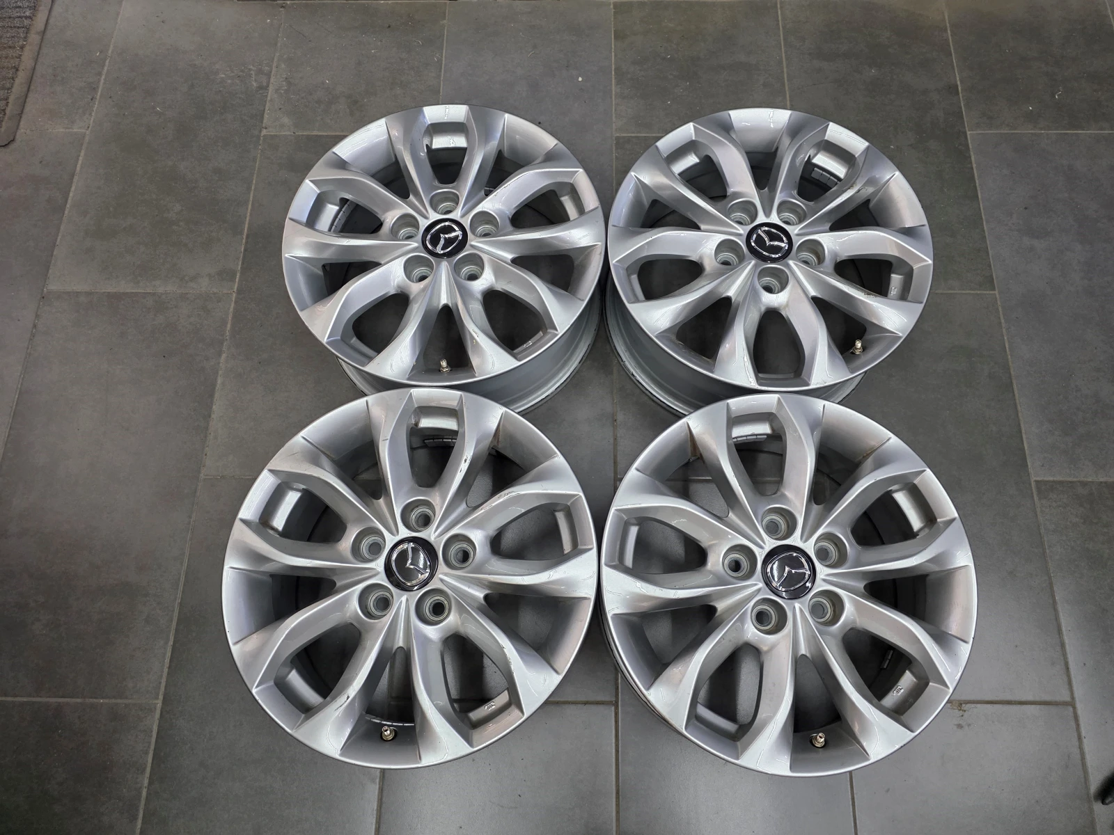   Mazda 3 | Mobile.bg   3