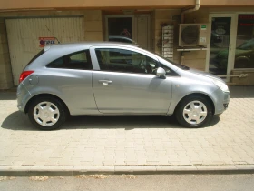 Opel Corsa 1.4 16V Automat - 6800 лв. - 91100185 | Car24.bg