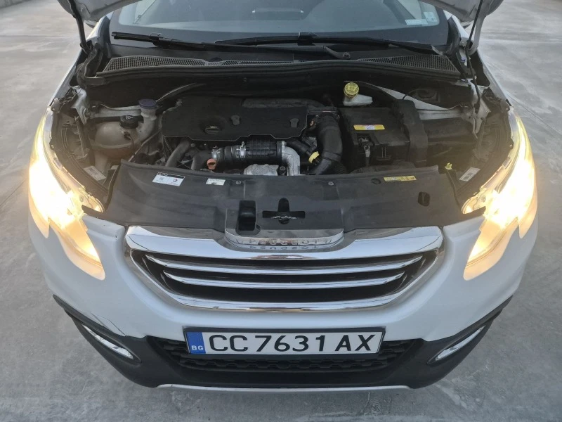 Peugeot 2008 1.6 E HDI AVTOMAT, БЯЛА ПЕРЛА , ПАНОРАМА, снимка 6 - Автомобили и джипове - 46878424