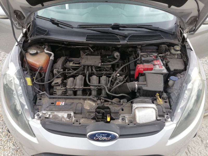 Ford Fiesta БЕНЗИН ГАЗ, снимка 16 - Автомобили и джипове - 46082817