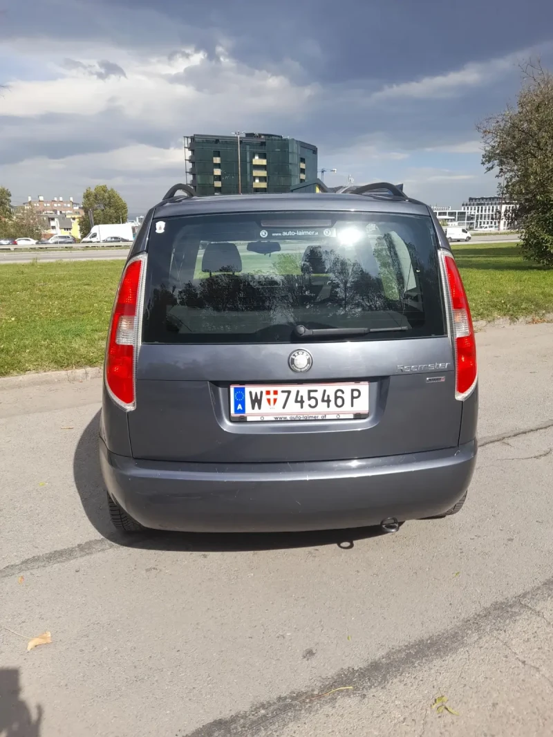 Skoda Roomster, снимка 4 - Автомобили и джипове - 47501511