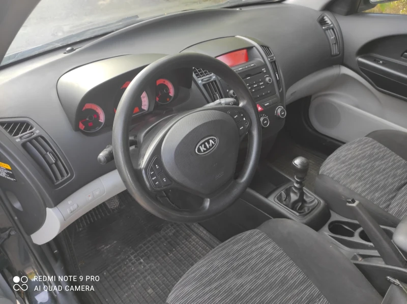 Kia Ceed 1.4 90к.с, снимка 6 - Автомобили и джипове - 47567956