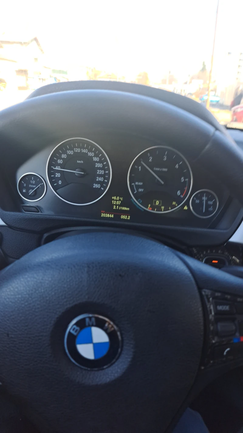 BMW 320, снимка 13 - Автомобили и джипове - 48158682