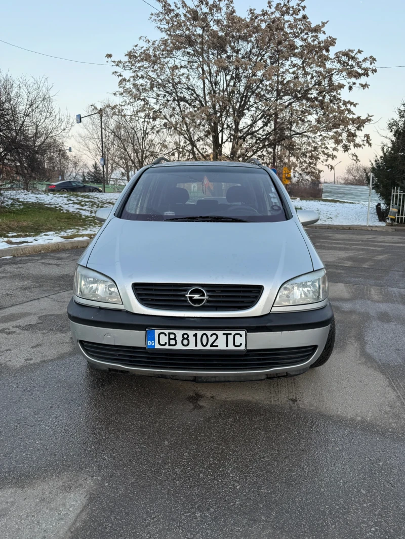 Opel Zafira, снимка 2 - Автомобили и джипове - 48707600