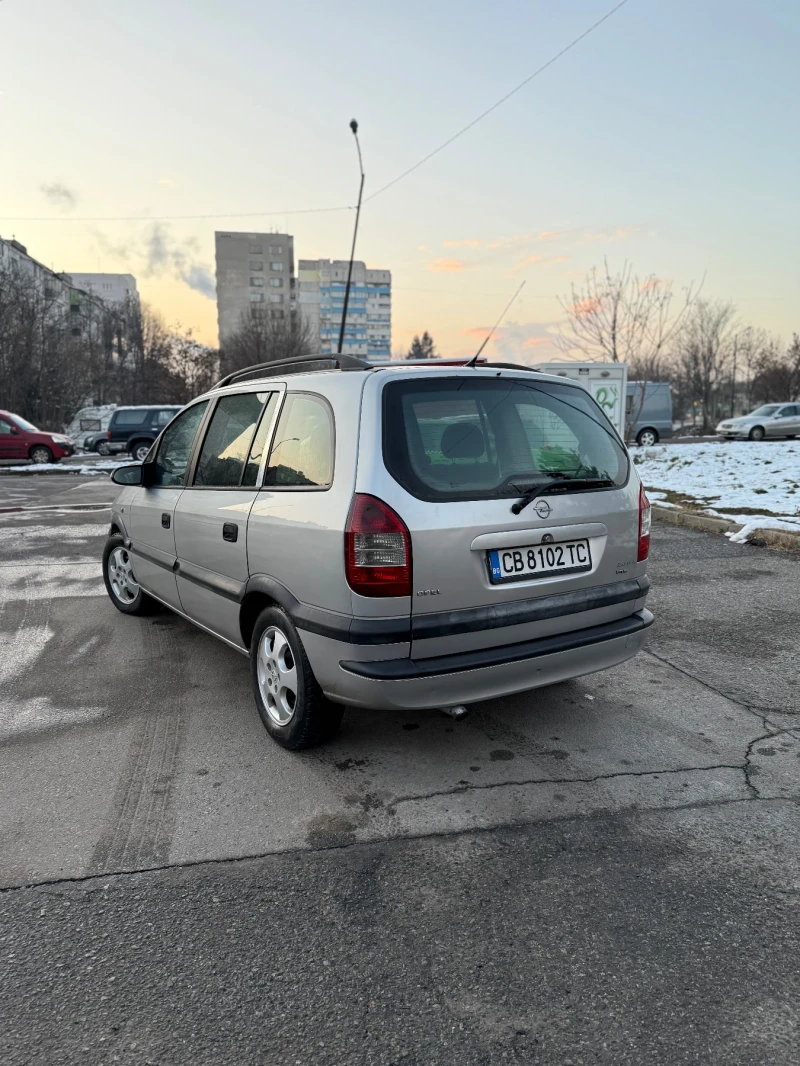 Opel Zafira, снимка 6 - Автомобили и джипове - 48707600