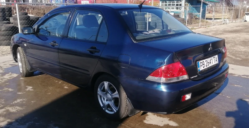 Mitsubishi Lancer 1.3, снимка 12 - Автомобили и джипове - 48854595