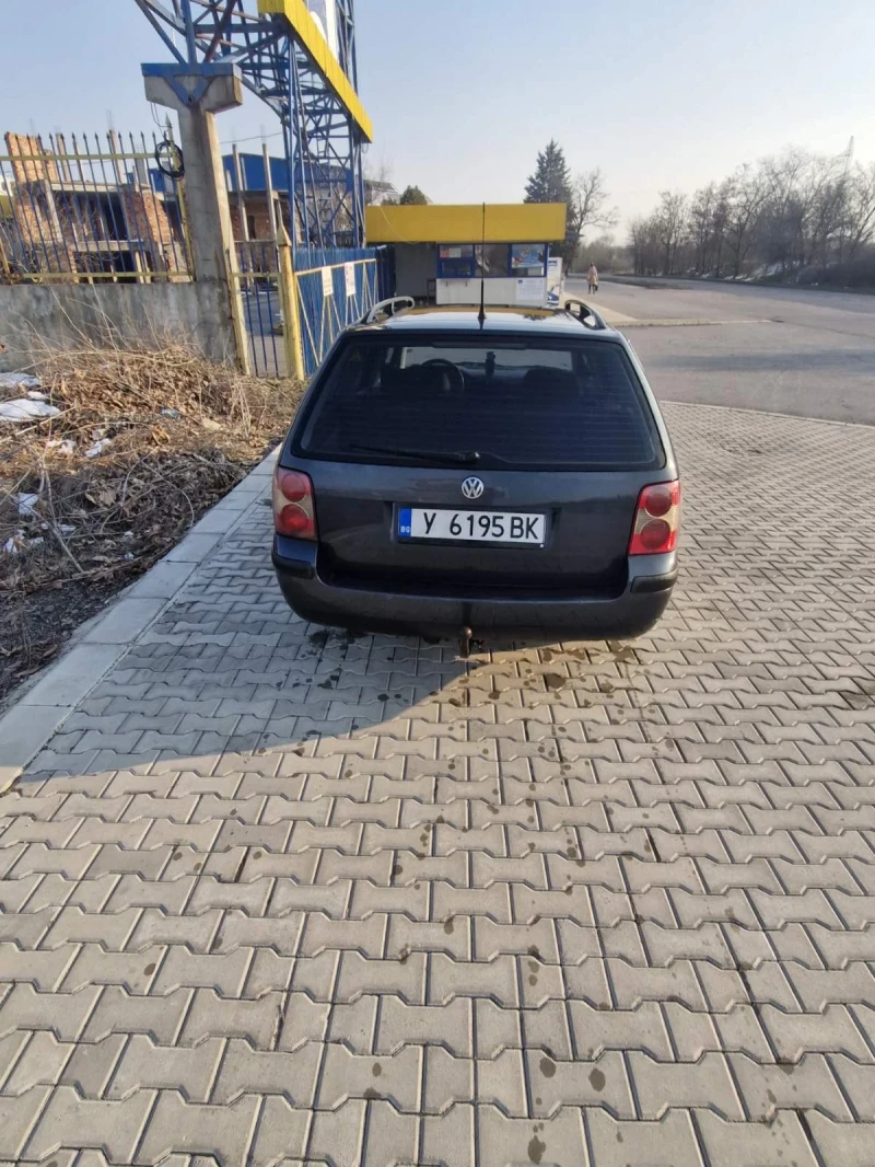 VW Passat 1.6 LPG, снимка 3 - Автомобили и джипове - 49291582