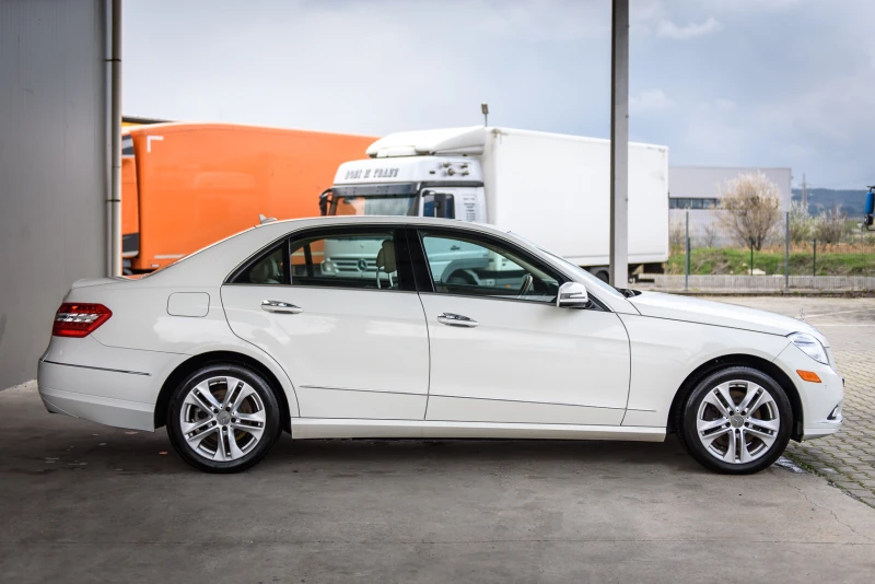 Mercedes-Benz E 350 4Matic V6, снимка 7 - Автомобили и джипове - 52536122