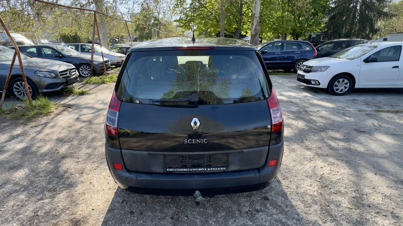 Renault Scenic 1.6i-16v, снимка 6 - Автомобили и джипове - 49978066
