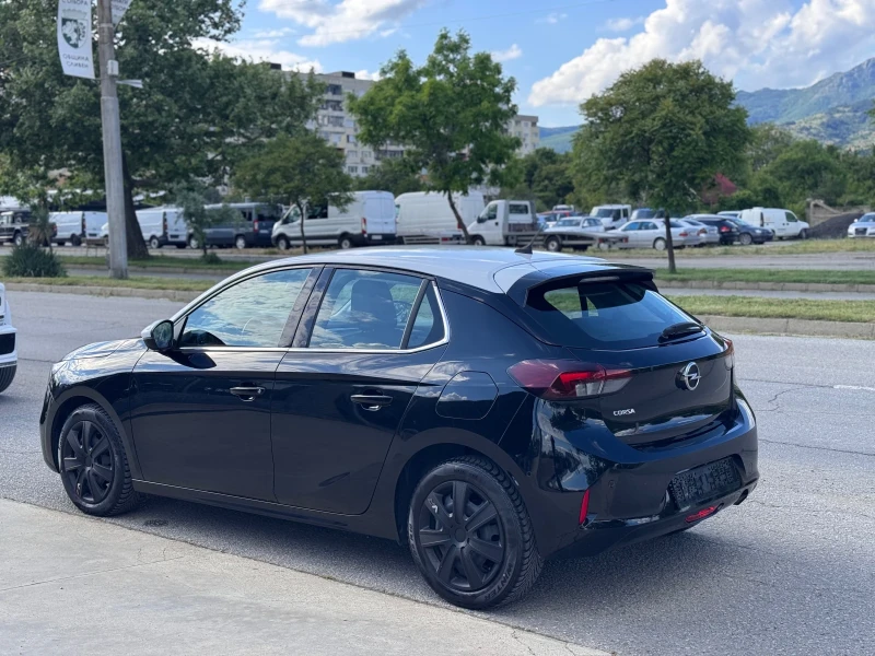 Opel Corsa 1.2i 75кс * Камера* Асистенти* LED* , снимка 3 - Автомобили и джипове - 50285043