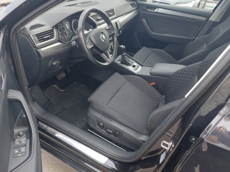 Skoda Superb 2.0 TDI* 190 к.с.* ПАНОРАМА* FULL EXTRI БЕЗ КОЖА, снимка 7 - Автомобили и джипове - 52146697