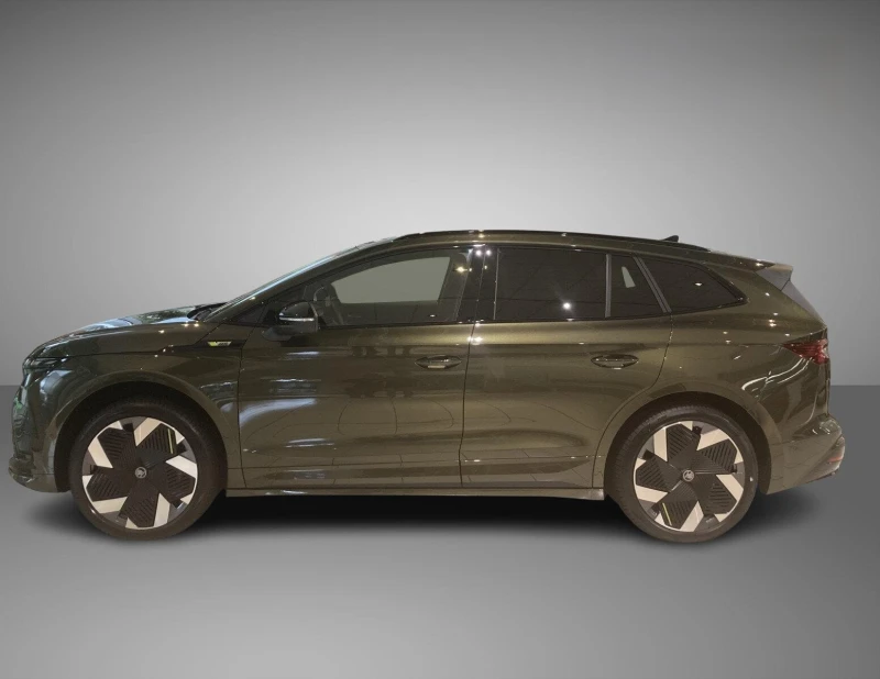 Skoda Enyaq iV RS 4x4 CANTON HEAD UP 360 CAMERA KEYLESS, снимка 2 - Автомобили и джипове - 52459314
