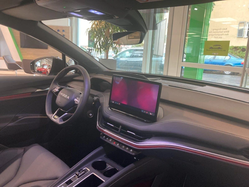 Skoda Enyaq iV RS 4x4 CANTON HEAD UP 360 CAMERA KEYLESS, снимка 9 - Автомобили и джипове - 52459314