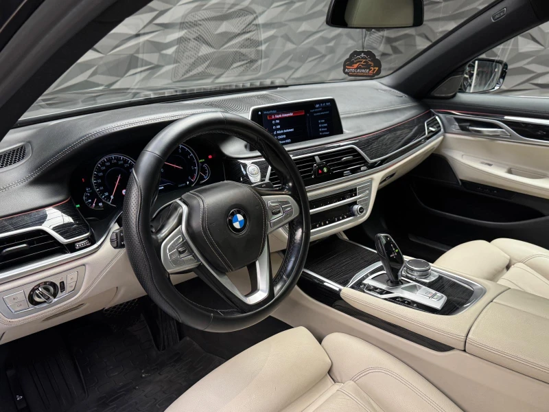 BMW 730 M Pack* 3xTV* Harmann* Distr* Laser, снимка 11 - Автомобили и джипове - 52466955