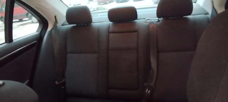 Mercedes-Benz C 180 Компресор, снимка 10 - Автомобили и джипове - 52788310