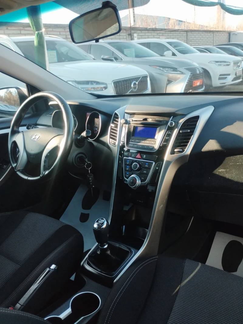 Hyundai I30 1.4 comfort , снимка 8 - Автомобили и джипове - 53166016